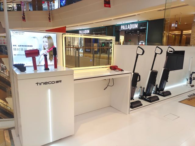 妺妺第一次啪啪好紧WWW