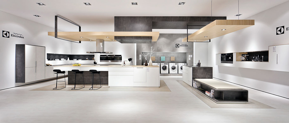 妺妺第一次啪啪好紧WWW